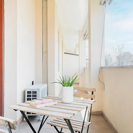 Hq Milano - Smart Aparthotel 3*