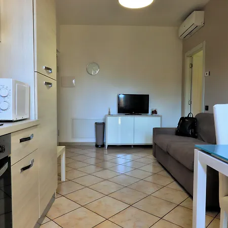 Hq Milano - Smart Aparthotel